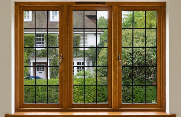 Современные окна из натуральной древесины