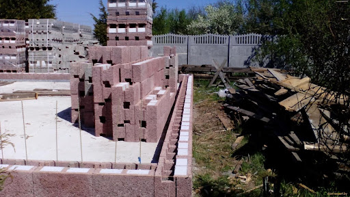 Строительство из дерево-бетонных блоков
